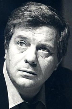 Renzo Palmer portrait