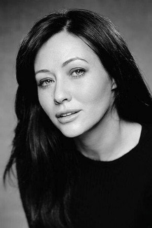 Shannen Doherty portrait