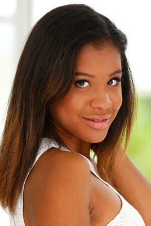 Tiffany Tanner portrait