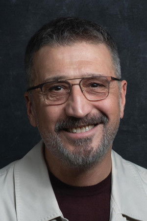 Cem Davran portrait