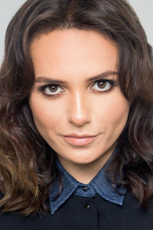 Monica Iozzi portrait