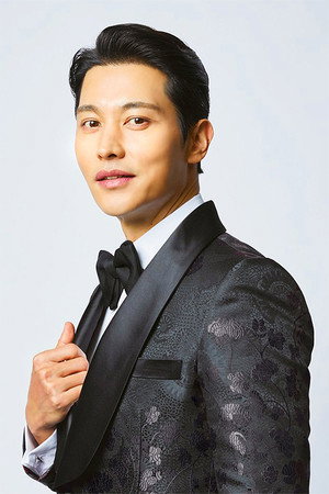 Song Jong-ho portrait
