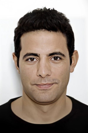 Özgür Özgencer portrait