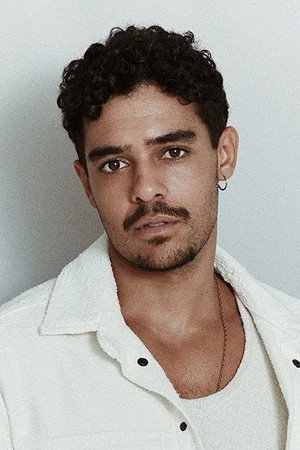 Igor Fernández portrait