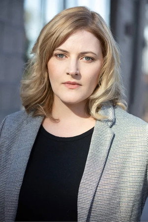 Amy Crater portrait