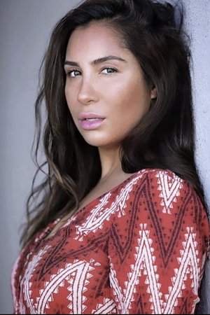 Liana Mendoza portrait