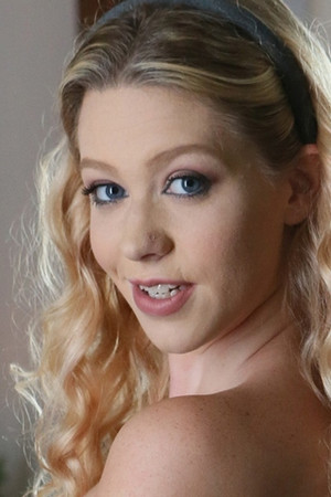 Georgia James portrait