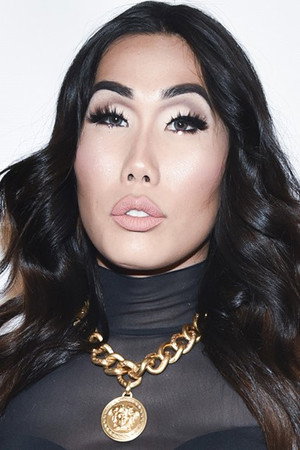 Gia Gunn portrait