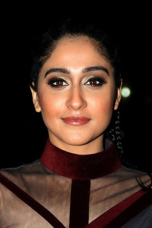 Regina Cassandra portrait