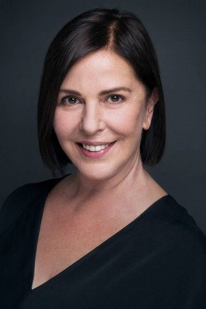 Lale Mansur portrait
