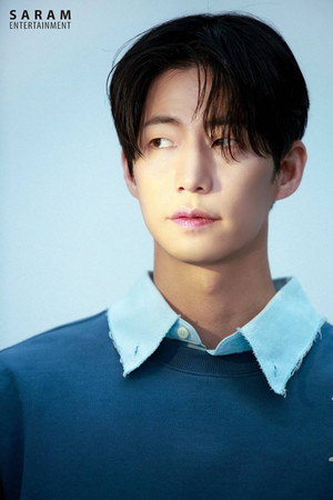 Song Jae-rim portrait