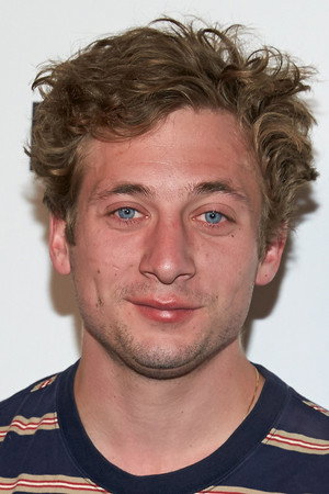 Jeremy Allen White portrait