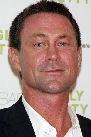 Grant Bowler portrait