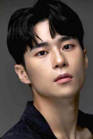Hwang Min-hwan portrait