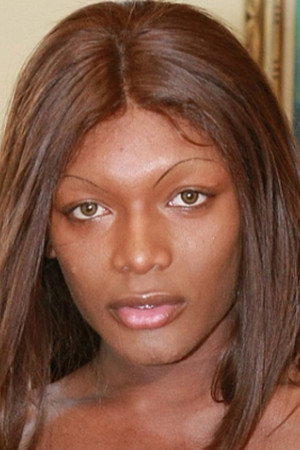 Amyiaa Star portrait