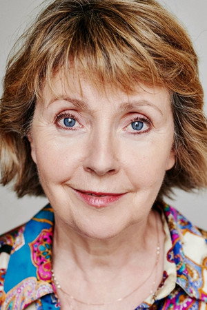 Karen Ascoe portrait