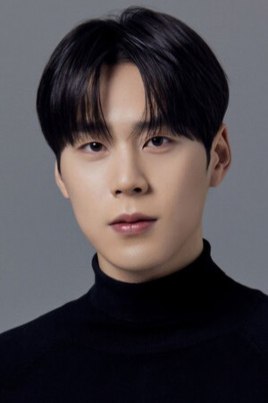 Lee Dong-won portrait