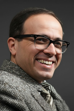 Nüvit Özdoğru portrait