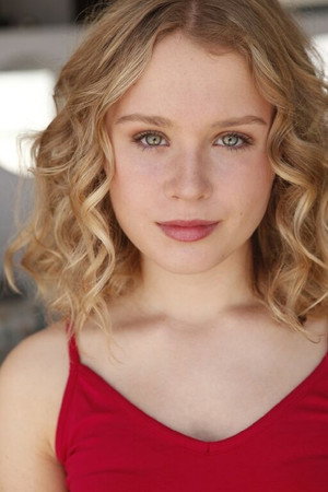 Eliza Scanlen portrait
