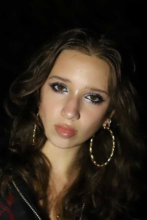 Isabel LaRosa portrait