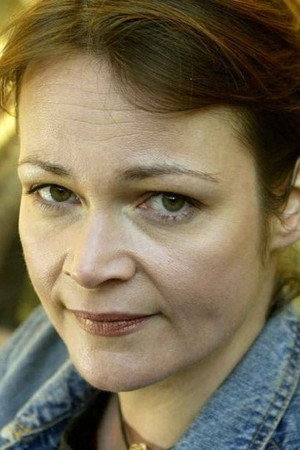 Julie Wieth portrait