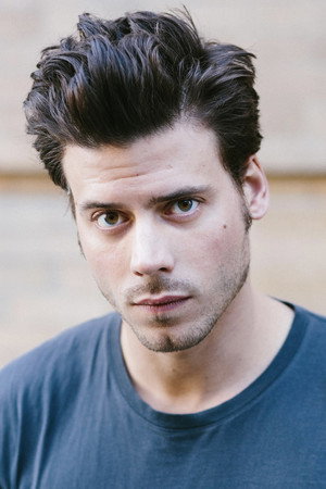 François Arnaud portrait