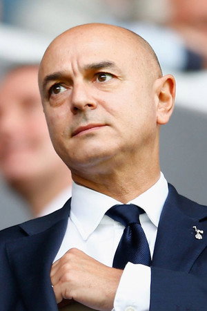 Daniel Levy portrait
