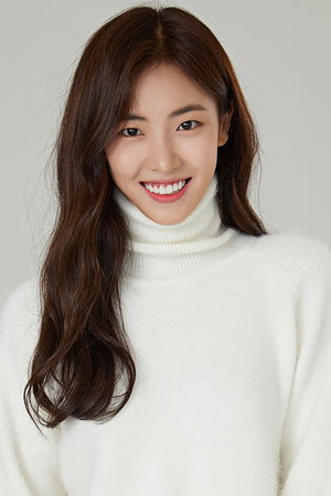 Bae Da-bin portrait