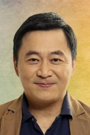 Tong Chih-wei portrait