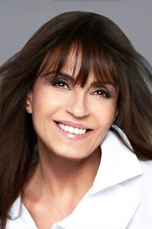 Ayşegül Aldinç portrait