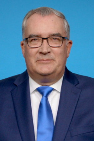 Kenneth Cook Jr. portrait
