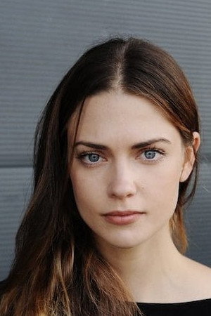 Laura Berlin portrait