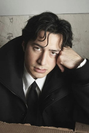 Hudson Williams portrait