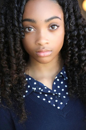 Sanai Victoria portrait