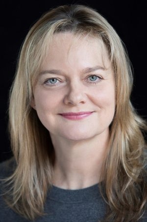 Sarah Woodward portrait
