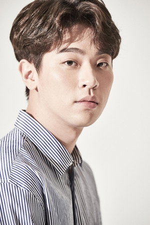 Park Jeong-min portrait