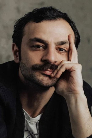 Güven Murat Akpınar portrait