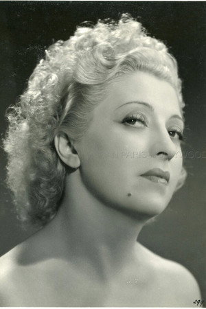 Andrée Guize portrait