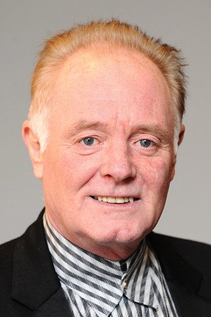 Bruce Jones portrait