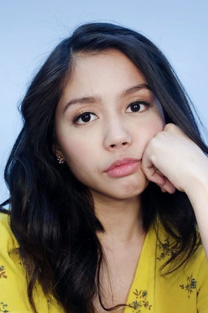 Justine Peña portrait