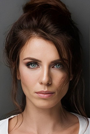 Başak Parlak portrait