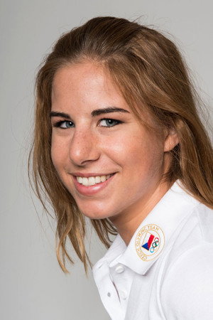 Ester Ledecká portrait