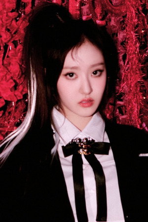 Hwiseo portrait
