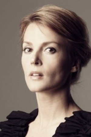 Izabella Jo Tschig portrait