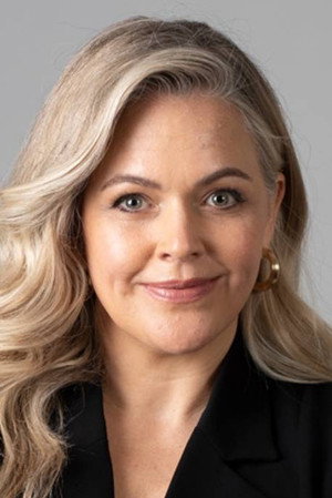 Taryn Brumfitt portrait