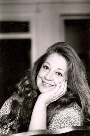 Ofelia Angélica portrait