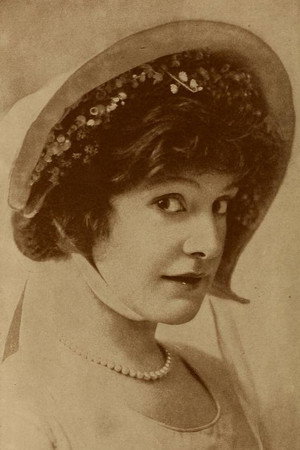 Anna Murdock portrait