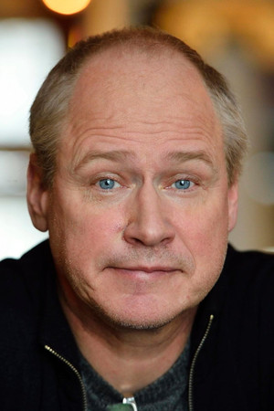 Robert Gustafsson portrait