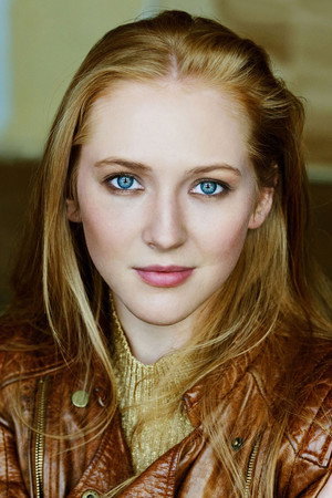 Gina Stiebitz portrait