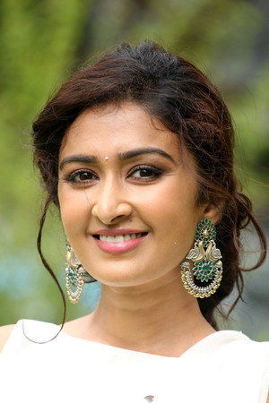 Farnaz Shetty portrait